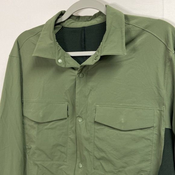 Lululemon Double Pocket Long Sleeve Overshirt Green Twill Men's Size XL - Picture 4 of 6